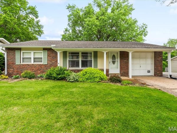 309 Dogwood Lane , Fairview Heights, IL 62208