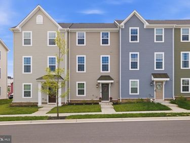 3203 JEFFERSON BOULEVARD , BEALETON, VA 22712