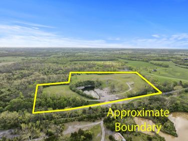 1514 Russell Cave Road, Paris, KY 40361