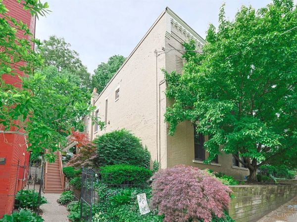 985 Paradrome Street, Unit B, Cincinnati, OH 45202