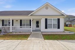 300 Country Manor Dr. photo 4