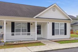 300 Country Manor Dr. photo 4