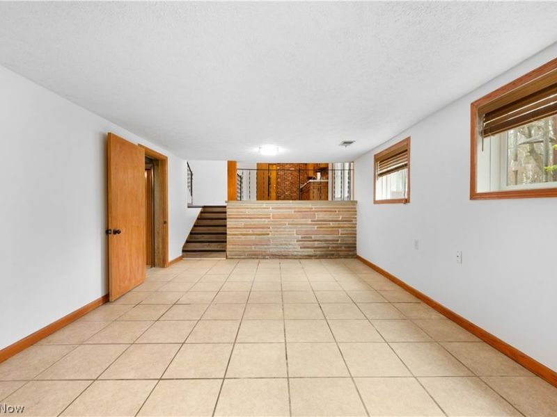 2862 Byron Drive, North Canton, OH 44720 Photo 13