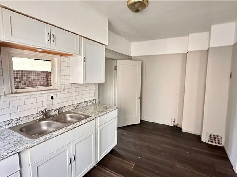 11308 Durant Avenue, Cleveland, OH 44108 Photo 22