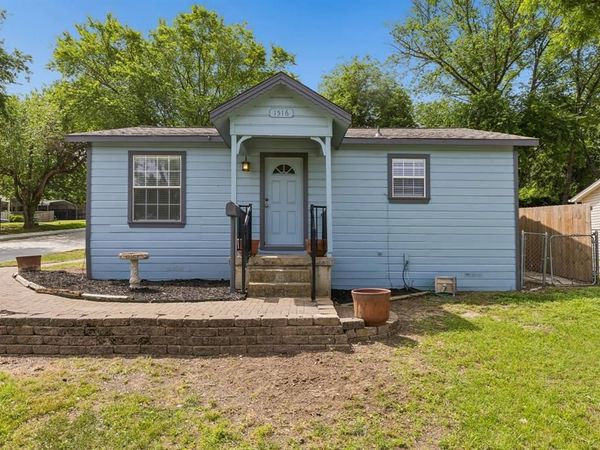 1516 Baxley Street, Carrollton, TX 75006