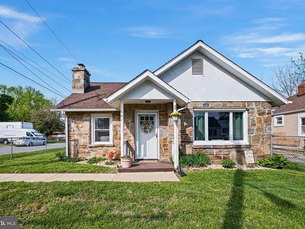 601 LIBERTY BOULEVARD, NEW CASTLE, DE 19720