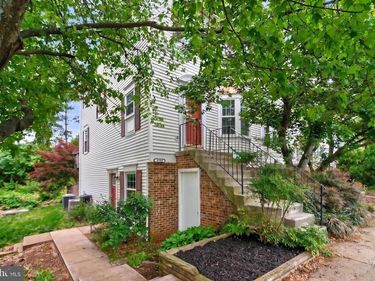 4194 PLEASANT MEADOW COURT, Unit 102C, CHANTILLY, VA 20151