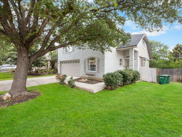 10438 TIGER FLD, San Antonio, TX 78251
