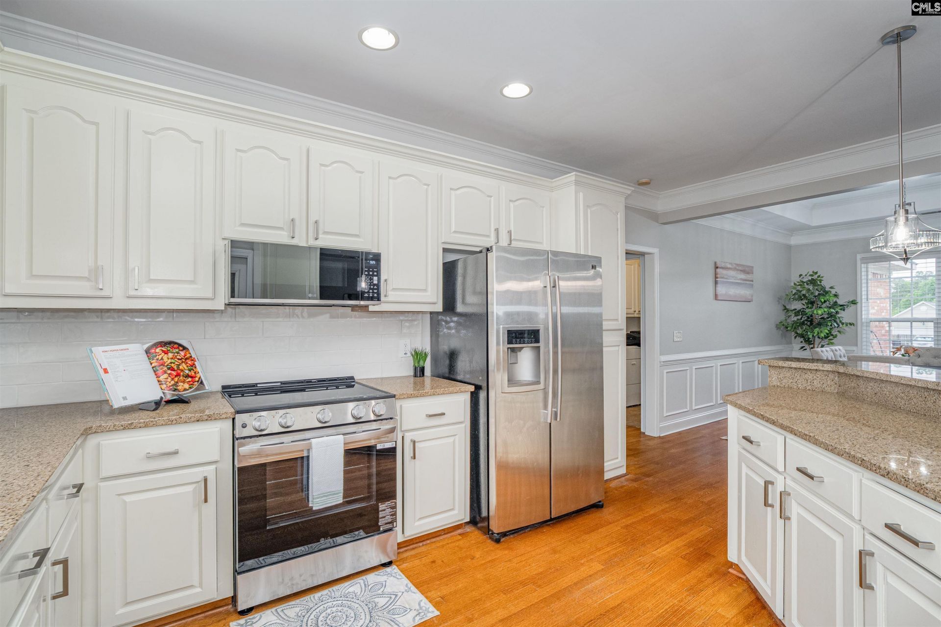 106 Falling Leaf Lane  Photo 12