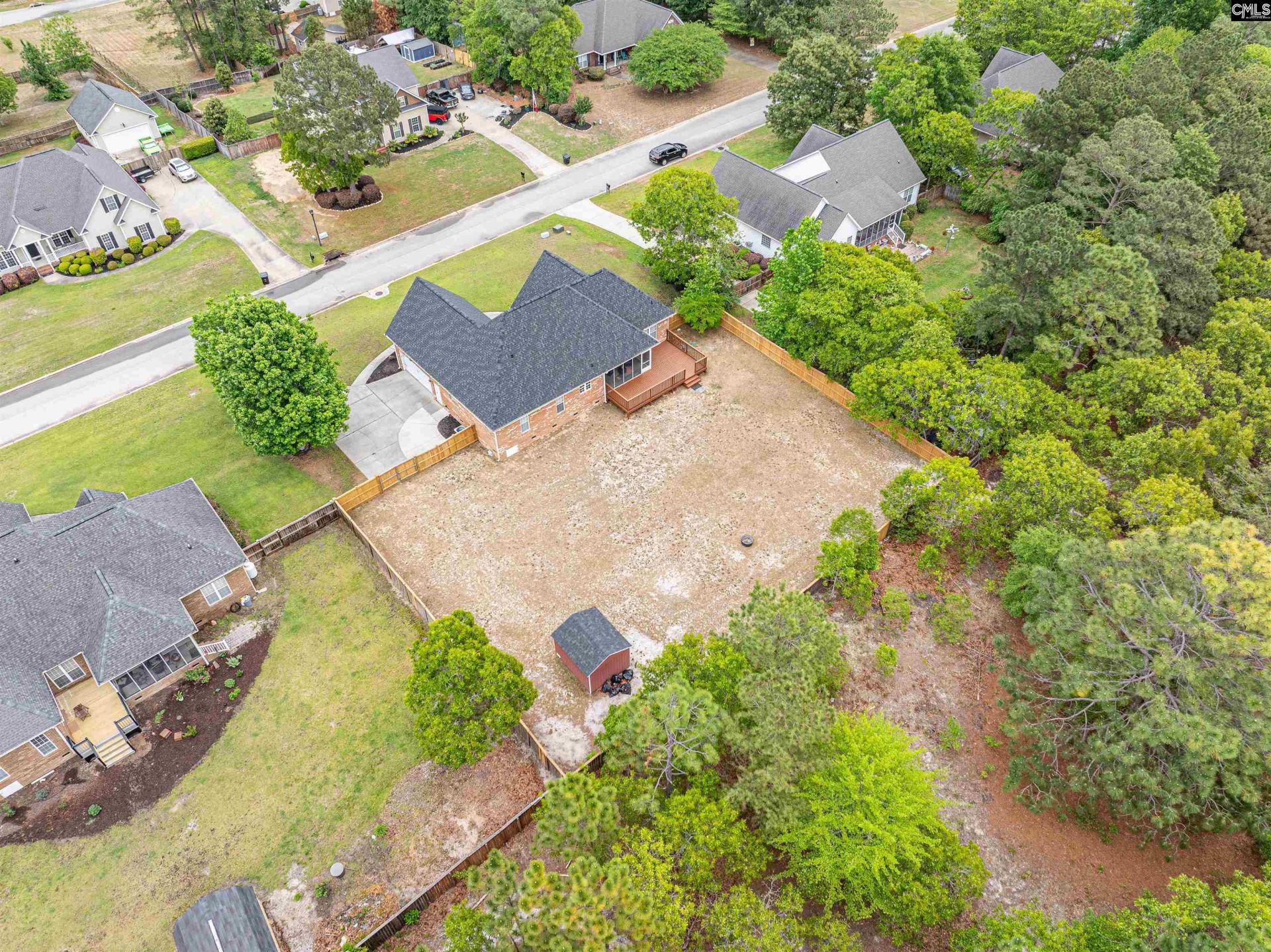 106 Falling Leaf Lane  Photo 36