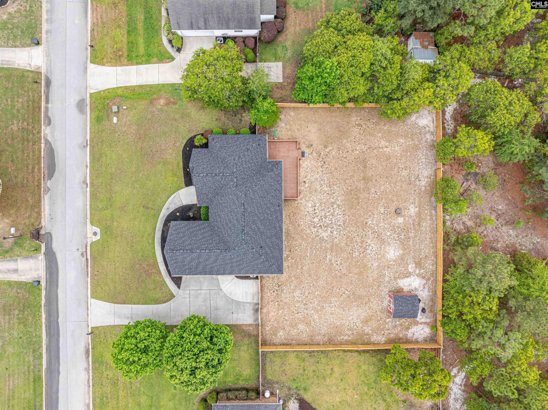 106 Falling Leaf Lane  Photo 39