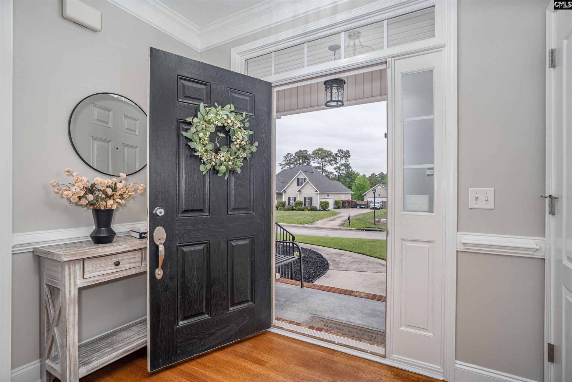 106 Falling Leaf Lane  Photo 4