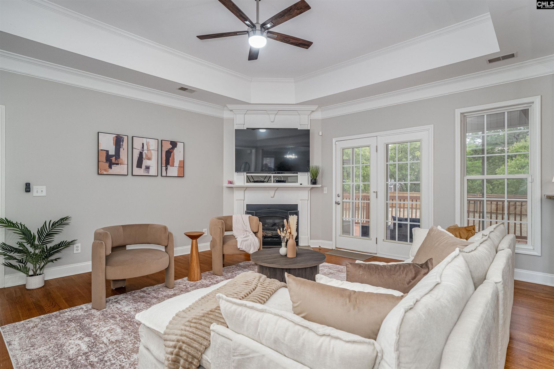 106 Falling Leaf Lane  Photo 5