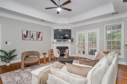 106 Falling Leaf Lane  photo 4