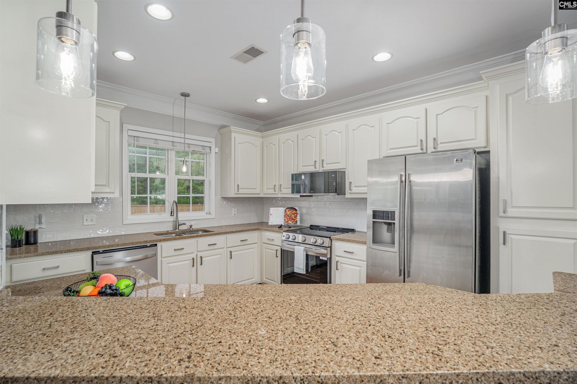 106 Falling Leaf Lane  Photo 9