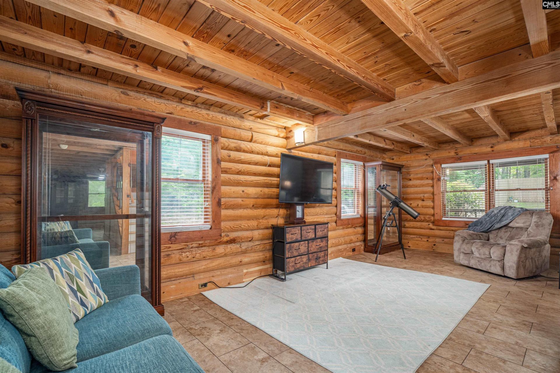 108 SE Sedgewood Road  Photo 9