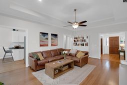 1024 Hampton Crest Drive photo 4