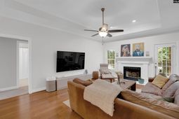 1024 Hampton Crest Drive photo 4