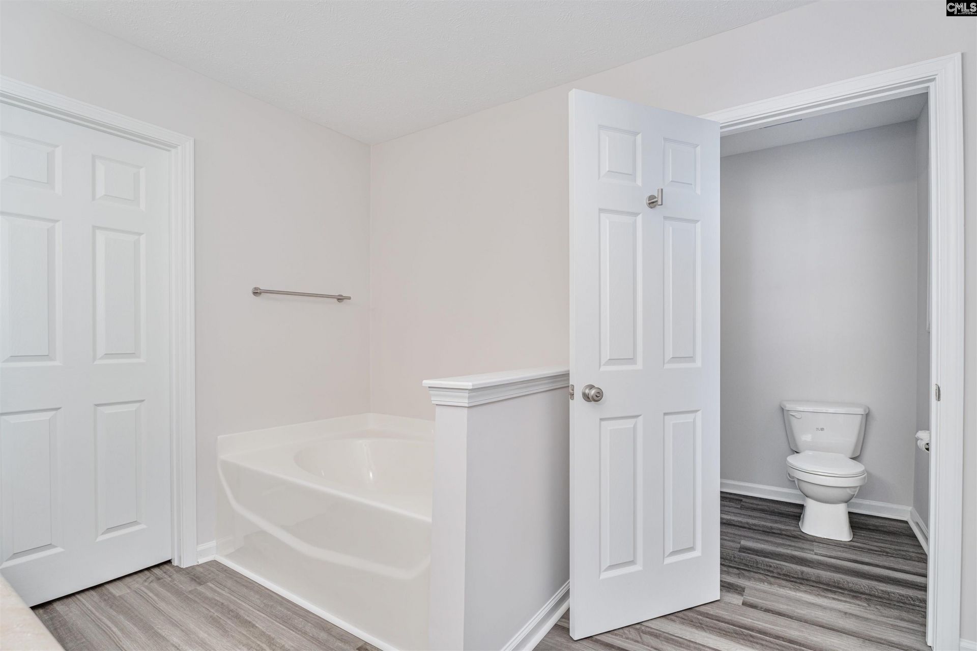 218 Meades Court  Photo 24