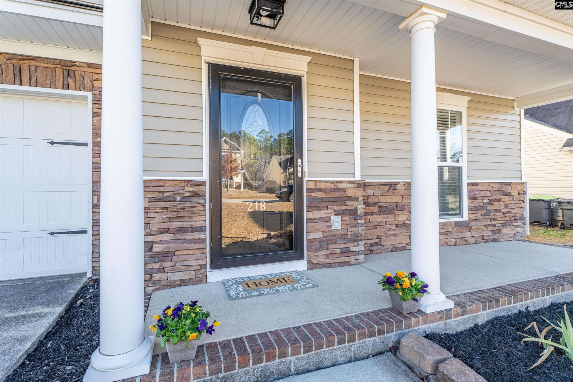 218 Meades Court Photo 4