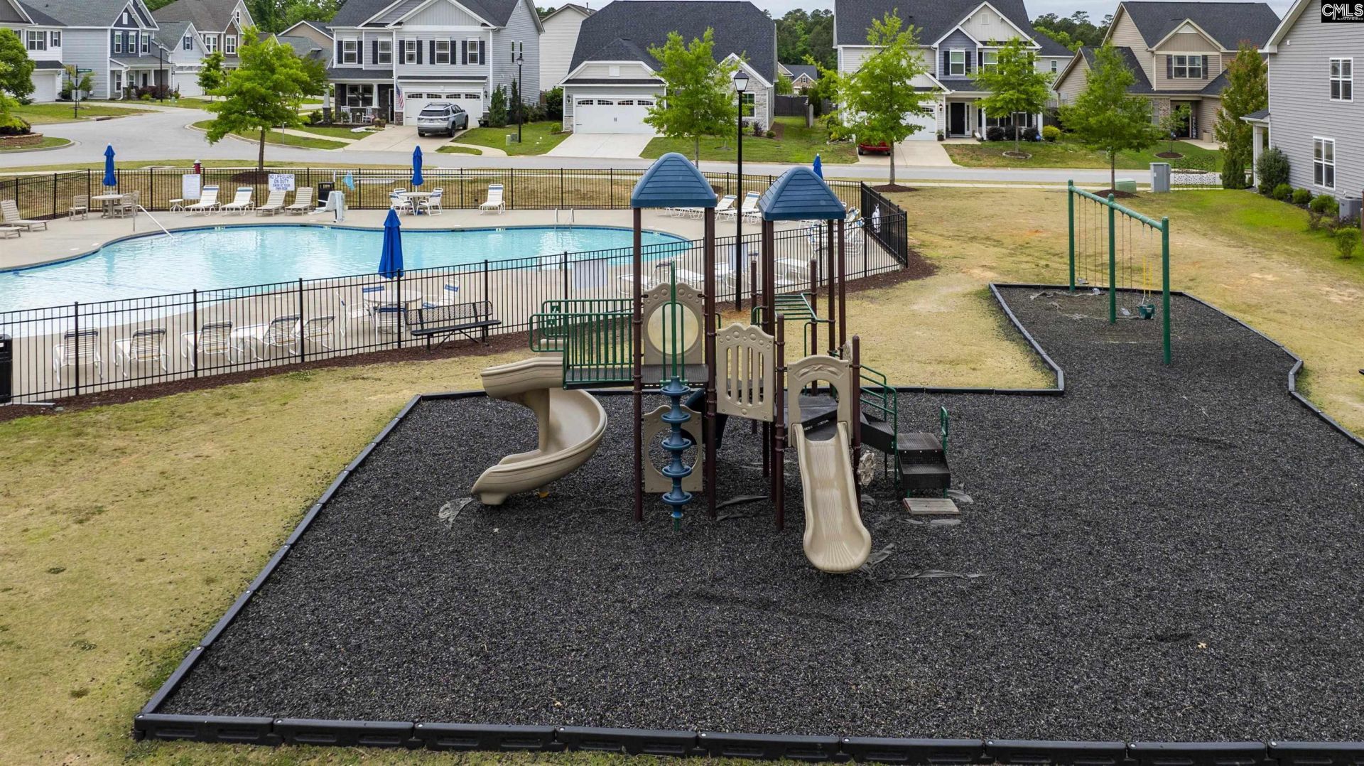 1331 Tamarind Lane Photo 4
