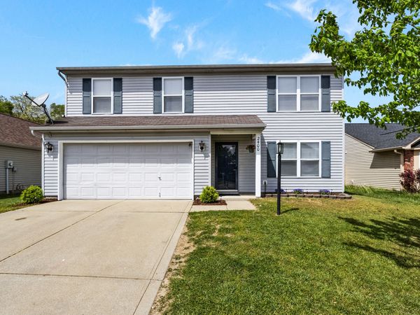 2400 Lakecrest Drive, Columbus, IN 47201