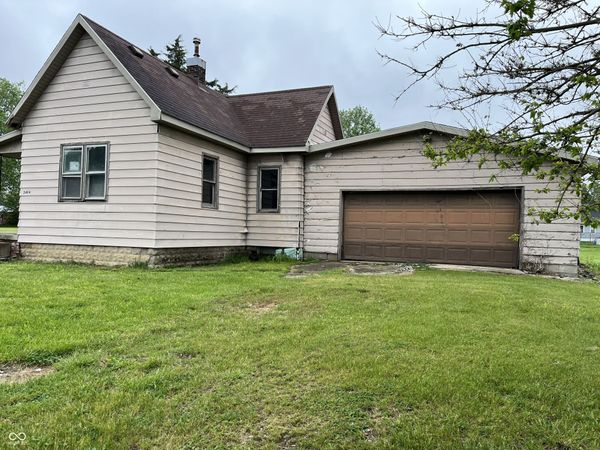 2404 S J Street , Elwood, IN 46036