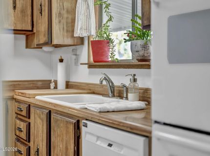 917 Loyola Street, Carson City, NV 89705 Photo