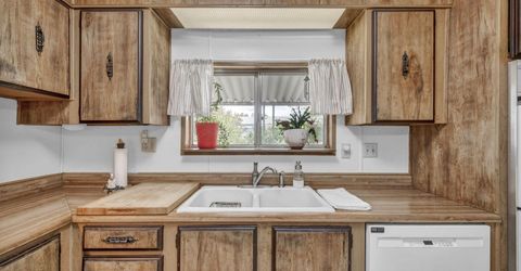 917 Loyola Street, Carson City, NV 89705 Photo