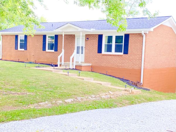 2801 Denham Ave , Columbia, TN 38401