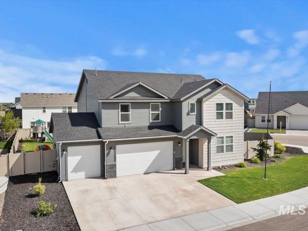 11240 Spring Falls Drive, Caldwell, ID 83605