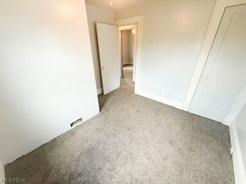 658 Spicer Street, Akron, OH 44311 Photo 5