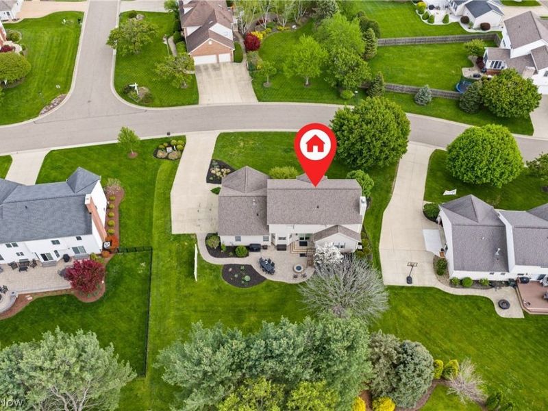 8835 Leyland Avenue NW, North Canton, OH 44720 Photo 2