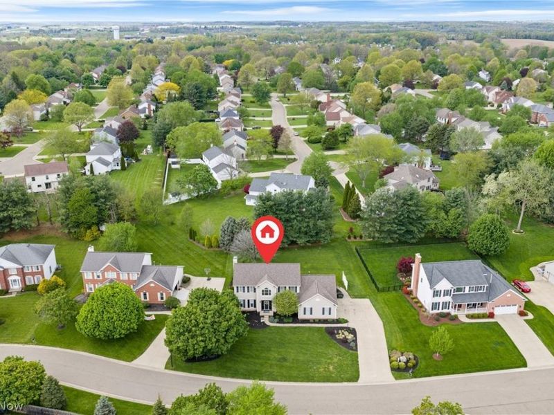 8835 Leyland Avenue NW, North Canton, OH 44720 Photo 3