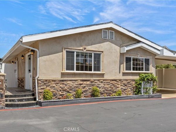 142 Liberty, Newport Beach, CA 92660