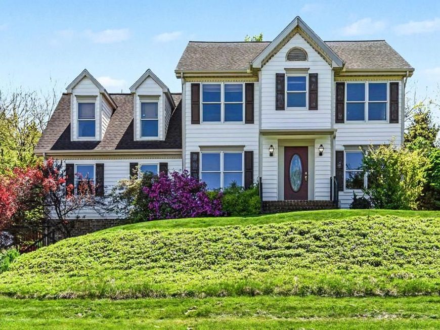 1242 Jill Drive , Hummelstown, PA 17036 Main Photo