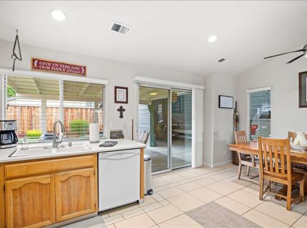 840 N Central, Modesto, CA 95351 Photo