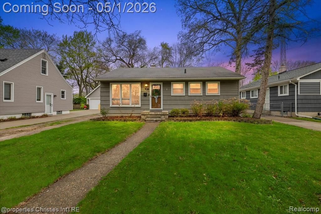 926 Catalpa Drive, Royal Oak, MI 48067 Main Photo