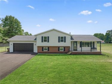 1353 Foust Road, Xenia Twp, OH 45385