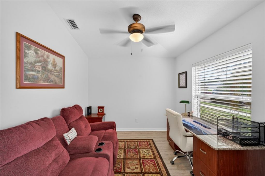 2105 46th Avenue, Vero Beach, FL 32966 Photo