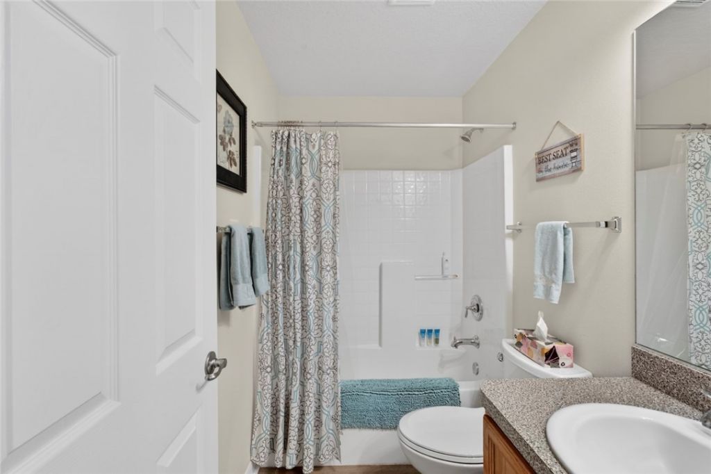 2105 46th Avenue, Vero Beach, FL 32966 Photo