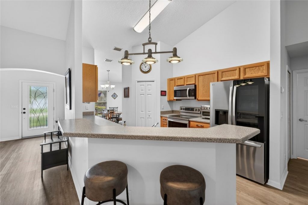2105 46th Avenue, Vero Beach, FL 32966 Photo