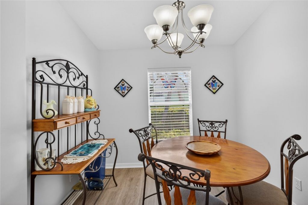 2105 46th Avenue, Vero Beach, FL 32966 Photo