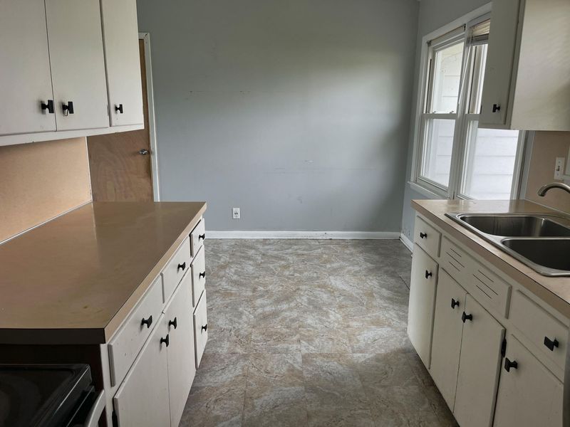 1002 Middle Street, Wapakoneta, OH 45895 Photo 17