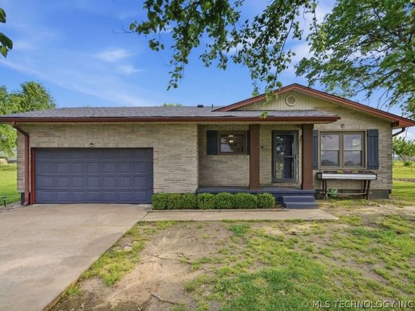 11165 E 530 Road , Claremore, OK 74019