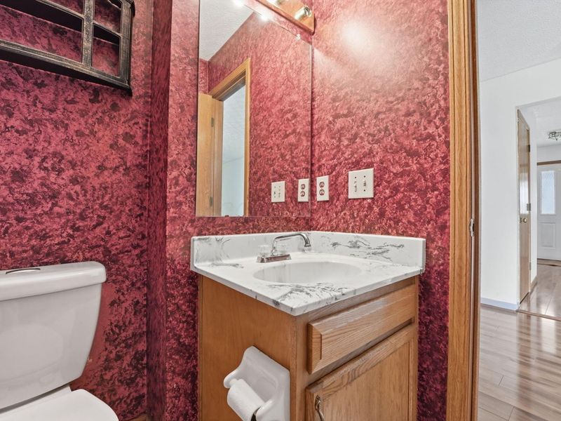 1661 Green Friar Drive, Columbus, OH 43228 Photo 27