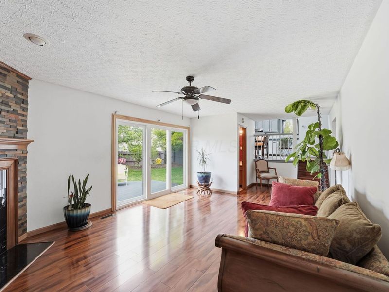 1661 Green Friar Drive, Columbus, OH 43228 Photo 6