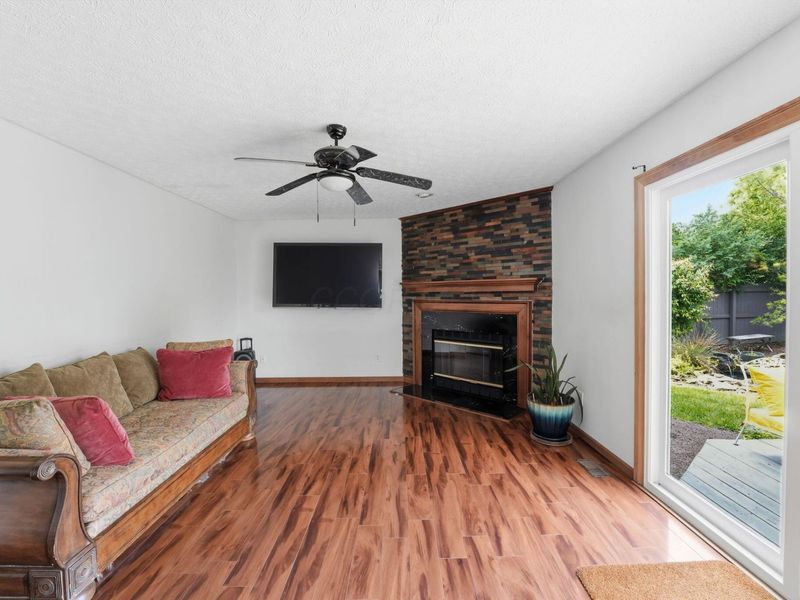 1661 Green Friar Drive, Columbus, OH 43228 Photo 8