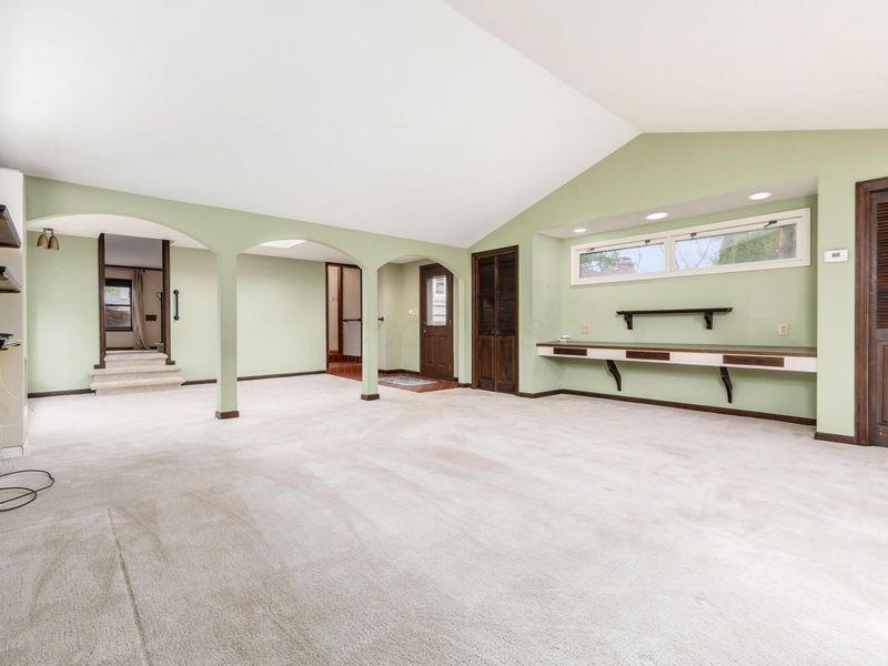 60 W Schreyer Place , Columbus, OH 43214 Photo 15