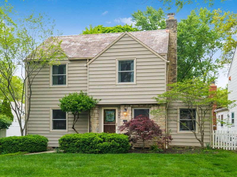 60 W Schreyer Place , Columbus, OH 43214 Photo 2